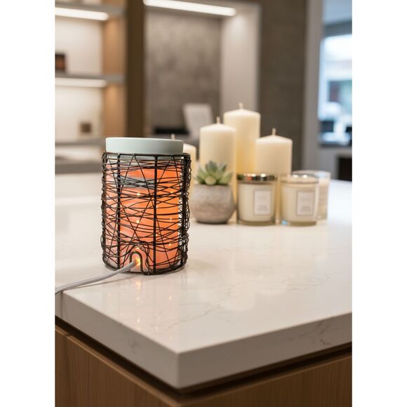 Scentsy Rustic Wire Cage Electric Wax Warmer - White Ceramic - 25W - Picture 1 of 8